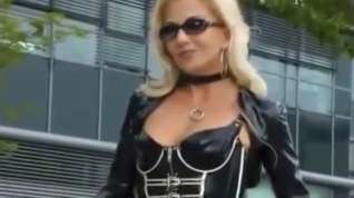 Online film The Leather Fetish Queen Lady Heike