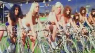 Free online porn QUEEN- BICYCLE RACE (UNCENSORED VERSION)