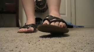 Online film Weirdest Boner: Sarah poses feet & licks her dirty sandal till it shines!