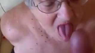 Online film Old granny loves to suck young cocks