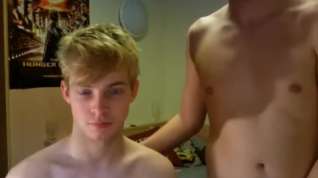 Online film Two boys blow each other