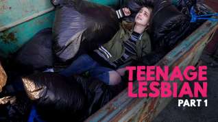 Online film Aidra Fox & Dee Williams & Kristen Scott & Emily Willis & Gianna Dior in Teenage Lesbian: Part 1 - AdultTime