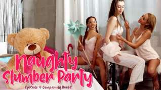 Online film Veronica Leal & Vanna Bardot & Lina Luxa in Naughty Slumber Party: Comparing Boobs - 21Sextury