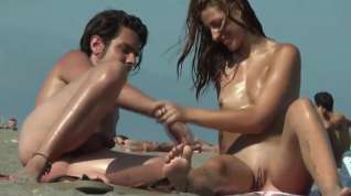 Online film Beach Naked