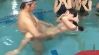 Online film Asian Girl Getting Her Hairy Pussy Fucked By Her Swimming Instructor Creamp