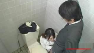 Online film Office Lady Getting Her Hairy Pussy Licked Sucking Guy In The Toilette