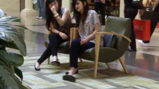 Online film Candid 19yo Teen Shoeplay Feet at Mall