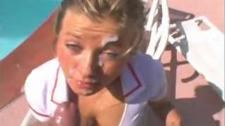 Online film Blonde smokes before a quick bj