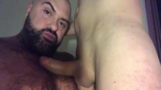 Online film Musclebear sucks and gets rimmed
