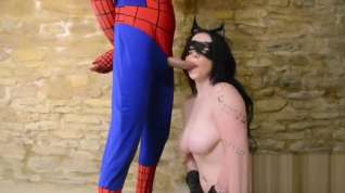 Free online porn Spiderman and Catwoman fucking after battle