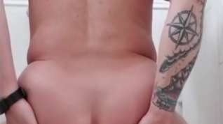 Online film slutty Dilf plays with his hole and piss
