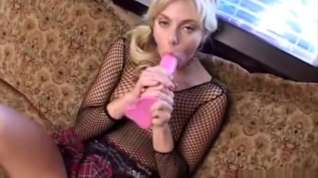 Online film Angela uses a pink dildo