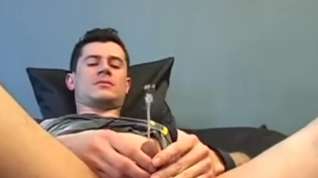 Online film Guy watching porn walking pissing and cumming