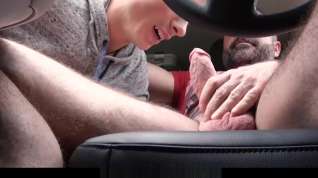 Online film FamilyDick - Muscle bear dad fucks boy in car for smoking