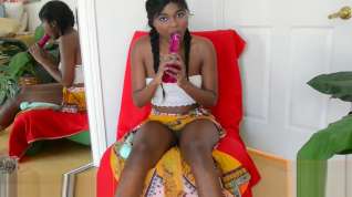 Online film Yara Skye uses some toys on her vag