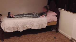 Online film girlfriend forgets to wrap up the ham and is punished