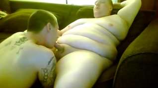 Online film Chaser Blowing his Chubby Friend