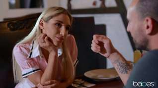 Online film Abella Danger & Stirling Cooper in Tip Your Waitress - BabesNetwork