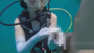 Online film Underwater Sex in Sexy Bodysuits