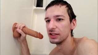 Online film Fucking my dildo in the shower!