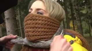 Online film Girl tied in sweater 3