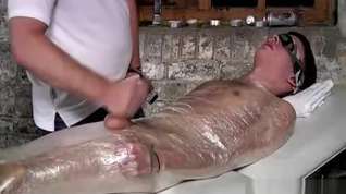 Online film Boy gets mummified with plastic wrap