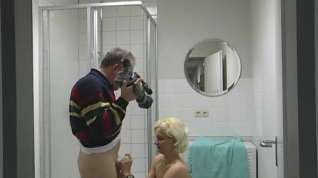 Online film Filming a milf showering - Julia Reaves