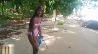 Online film HD thai girl gets caught giving deepthroat throatpie by tourists