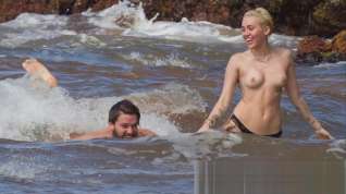 Online film Miley Cyrus Nude Galore