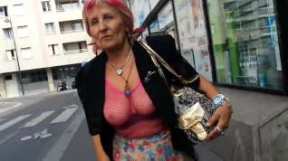 Online film Sexy granny whith see thru top in public