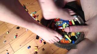 Online film ASMR CBT LEGO Foot Fetish