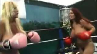 Online film Busty Boxing