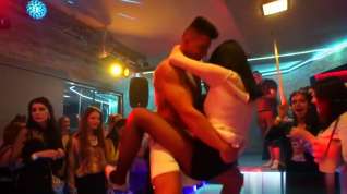 Online film Euro bachelorette sucking off strippers cock