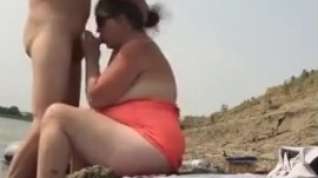 Online film Fat wife having some sexy time on the beach with a hubby