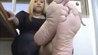 Online film Madelyn Feet Shows And Tickled