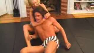 Online film nude mixed wrestling
