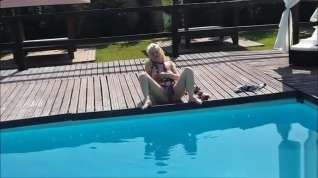 Online film Lisa monti sensuale in piscina