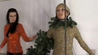 Online film Christmas plastic tree