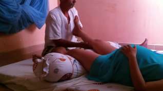 Online film Pregnant woman getting leg massage