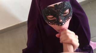 Online film Petite salope arabe en hijab