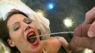 Online film Compilation Of Viktoria Mouth Pissed And Swallowing Piss