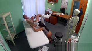 Online film Young Amateur Gets Probed And Boned At The Doctor's Office