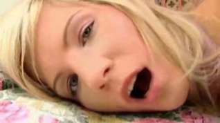Online film Busty blonde babe fucking and swallowing
