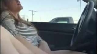 Online film Smartphone blonde masturbates in car