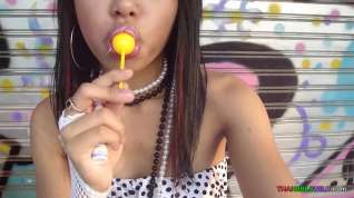 Online film Cute Thai teen is a nymphomaniac