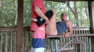 Online film Milf In Yoga Pants Getting Fucked On Picnic Table - Dont Get Caught!