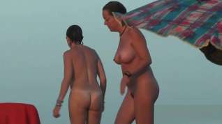 Free online porn Nudist beach voyeur vid with a hot brunette