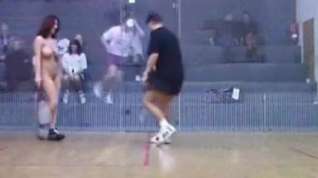 Online film Strip sports - Squash match