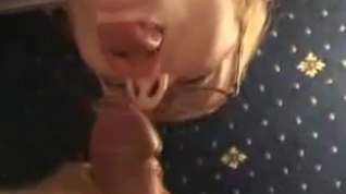 Online film her hand makes him cum over her face