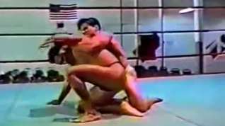 Online film Vintage thong wrestl